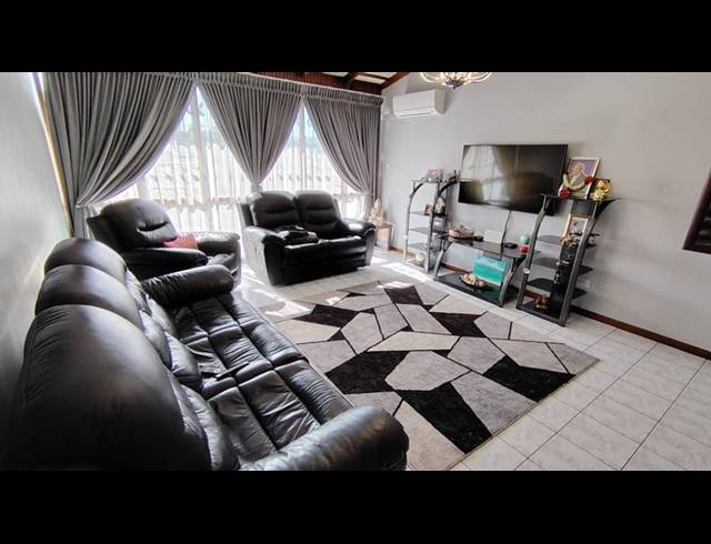 3 BEDROOM APARTMENT FOR SALE IN MALVERN